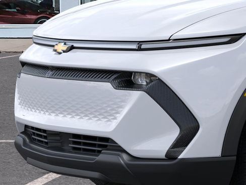 New 2026 Chevrolet Equinox EV LT image 23