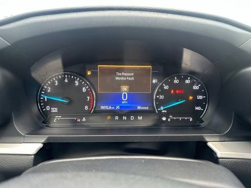 Used 2020 Ford Explorer XLT w/ Equipment Group 202A RWD image 18