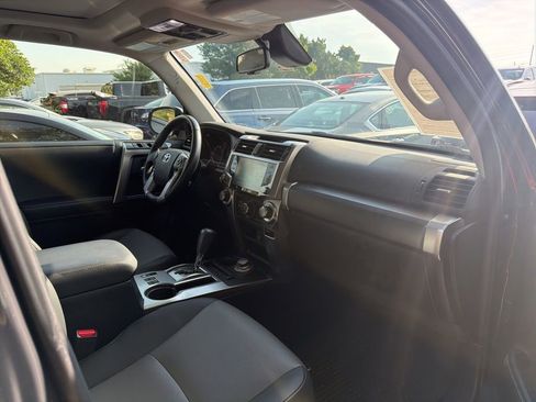 Used 2024 Toyota 4Runner SR5 Premium w/ Moonroof Package AWD/4WD image 5