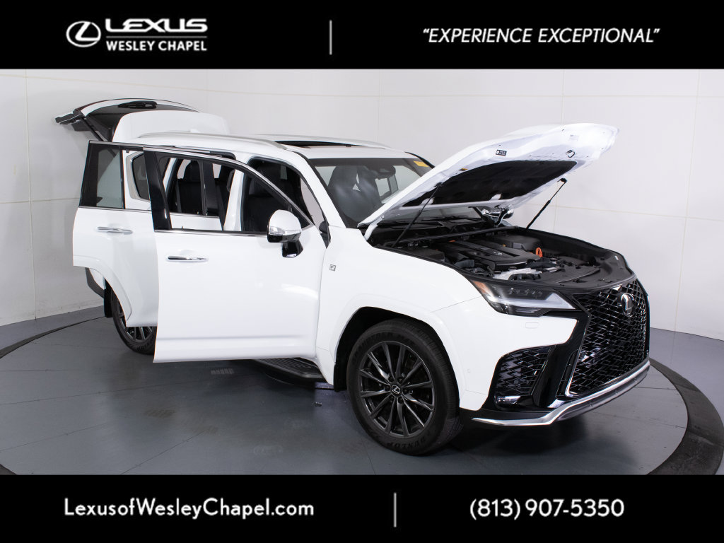 Certified 2026 Lexus LX 700h F Sport AWD/4WD image 11