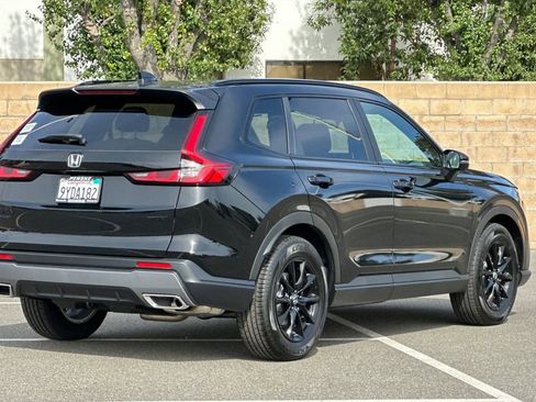 Certified 2026 Honda CR-V Sport image 4