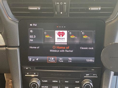 Used 2017 Porsche 911 Carrera S image 15