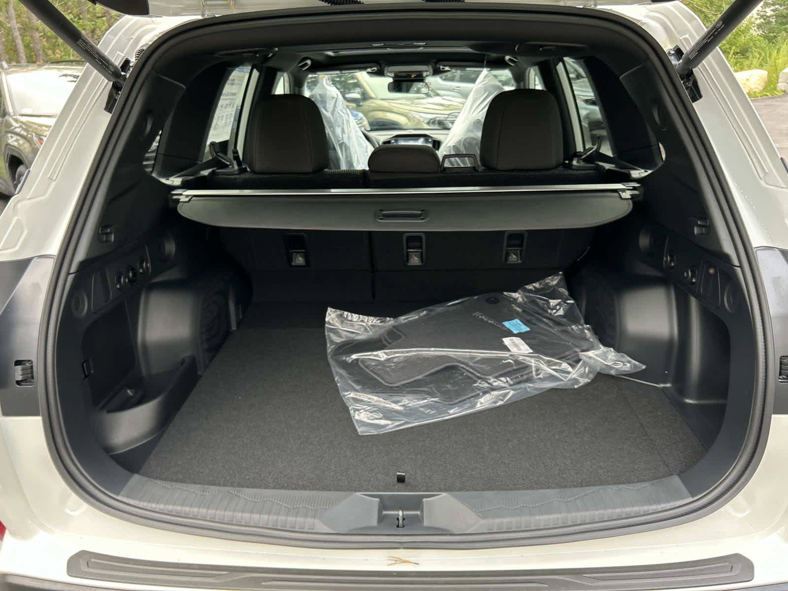 New 2026 Subaru Forester Touring AWD/4WD image 7