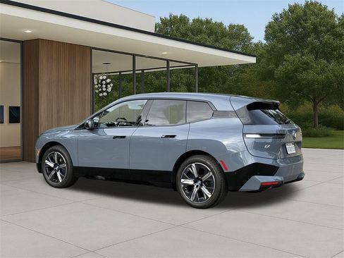 Certified 2023 BMW iX xDrive50 w/ Sport Package image 11