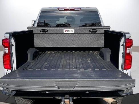 Used 2024 Chevrolet Silverado 2500 Custom w/ Custom Convenience Package image 26