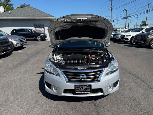 Used 2014 Nissan Sentra SR w/ SR Driver Package FWD image 32
