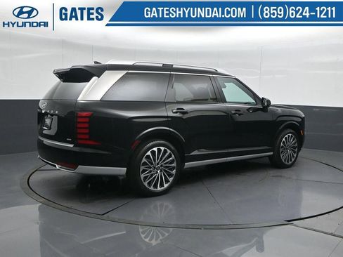 New 2026 Hyundai Palisade Calligraphy image 2