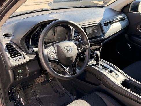 Used 2020 Honda HR-V EX image 17