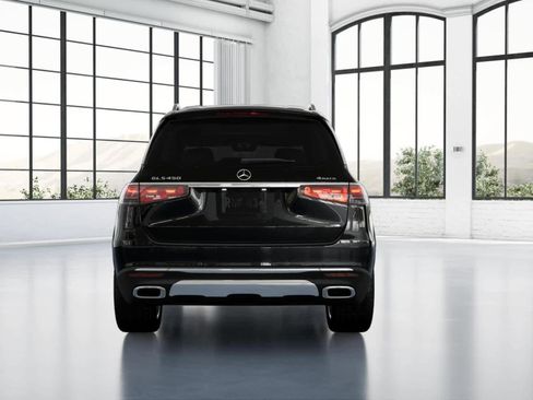 New 2026 Mercedes-Benz GLS 450 4MATIC image 37