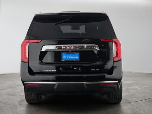 Used 2024 GMC Yukon XL SLT w/ SLT Luxury Package AWD/4WD image 4