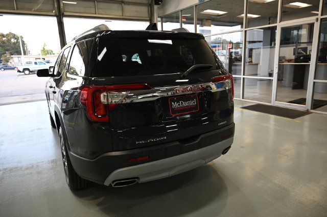 Used 2020 GMC Acadia SLT AWD/4WD image 6
