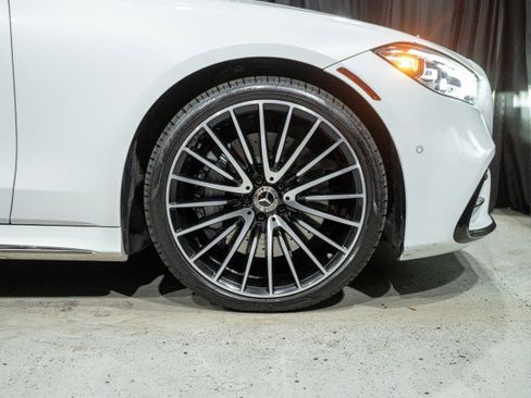 Used 2024 Mercedes-Benz S 580 4MATIC Sedan image 7