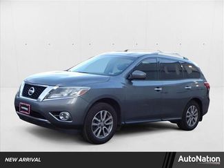 Used 2015 Nissan Pathfinder SV w/ Trailer Tow Package image 1