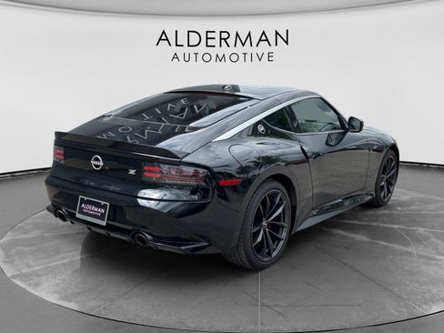 Used 2024 Nissan Z Performance w/ Floor Mat Package RWD image 5