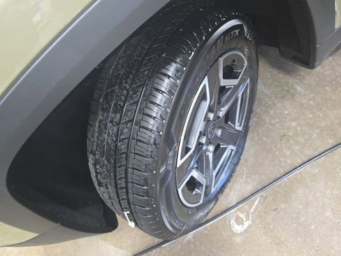 New 2026 Jeep Cherokee Laredo AWD/4WD image 32
