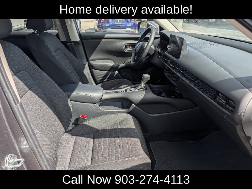 Used 2027 Honda HR-V LX image 32
