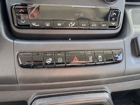 New 2025 RAM ProMaster 3500 w/ Cold Weather Group image 25