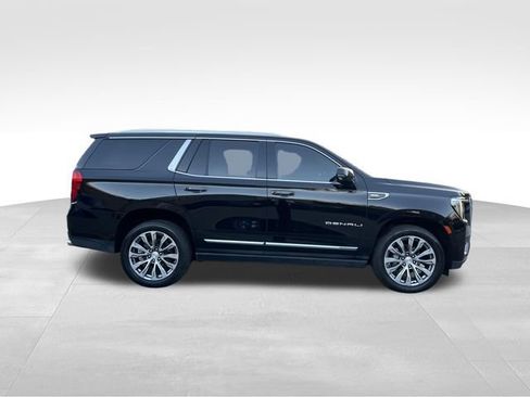 Used 2021 GMC Yukon Denali w/ Denali Premium Package AWD/4WD image 6