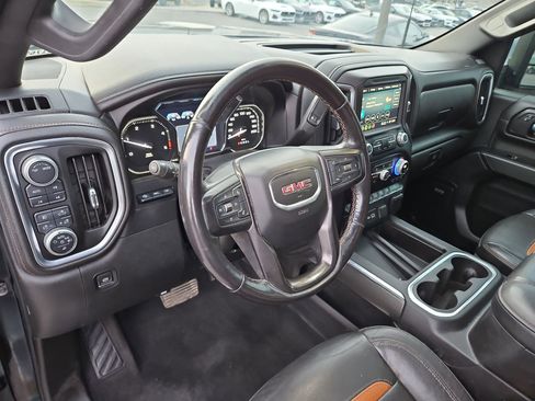 Used 2021 GMC Sierra 2500 AT4 w/ AT4 Premium Plus Package image 14