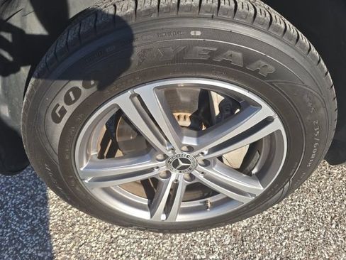 Used 2022 Mercedes-Benz GLC 300 image 6