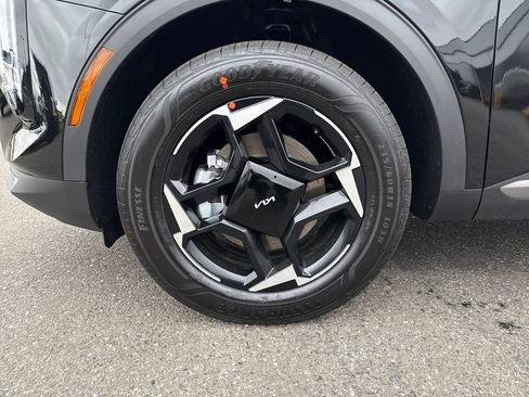 New 2026 Kia Sportage EX image 25