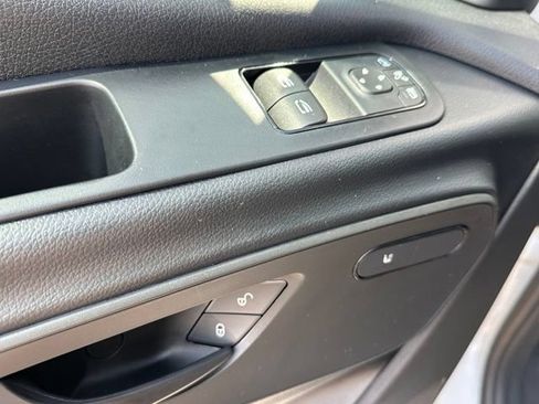 Used 2025 Mercedes-Benz Sprinter 2500 image 17