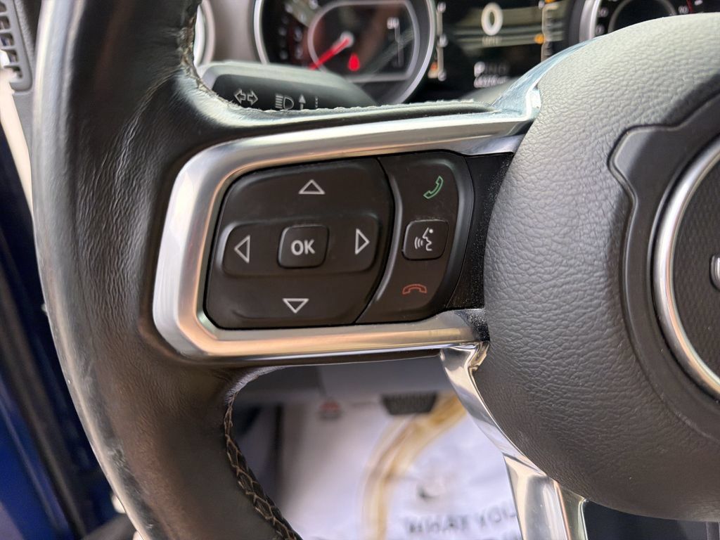 Used 2018 Jeep Wrangler Unlimited Rubicon AWD/4WD image 19