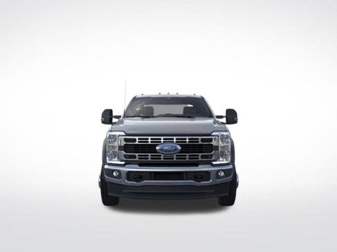 New 2026 Ford F450 XLT w/ XLT Value Package AWD/4WD image 8
