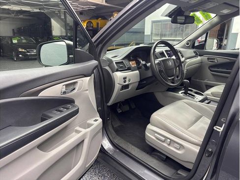Used 2018 Honda Pilot EX-L image 11