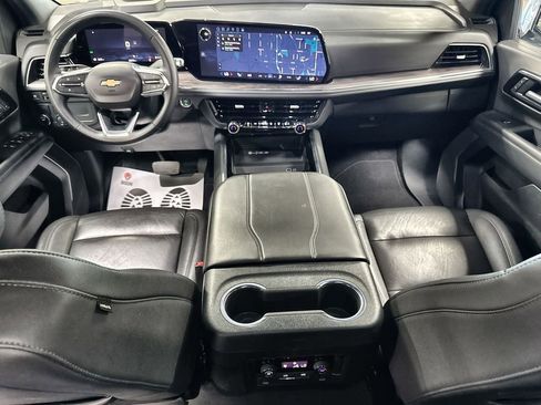 Used 2025 Chevrolet Tahoe LT image 26