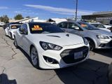 Used 2013 Hyundai Genesis 3.8 image 3