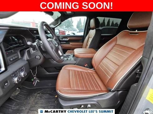 Used 2025 GMC Sierra 1500 Denali Ultimate image 6