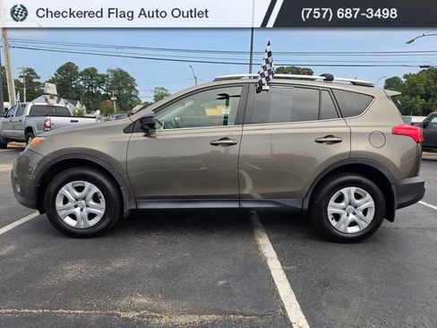 Used 2014 Toyota RAV4 LE FWD image 6