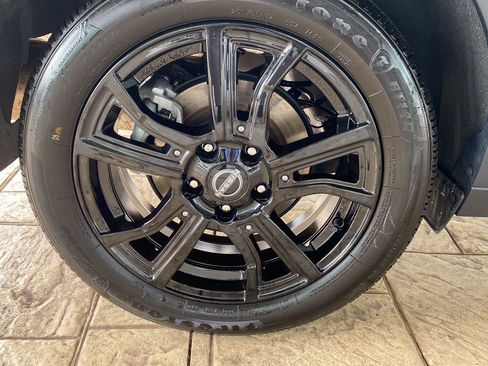 Certified 2024 Nissan Kicks SR w/ SR Premium Package FWD image 12