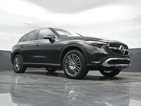 New 2026 Mercedes-Benz GLC 300 4MATIC image 41