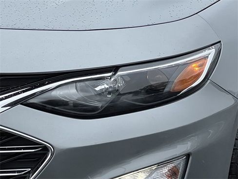Used 2023 Chevrolet Malibu LT image 33