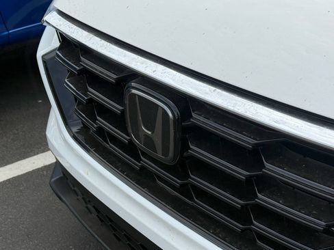 Used 2024 Honda CR-V EX-L image 8