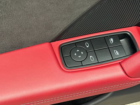 Used 2022 Porsche 911 GT3 image 13