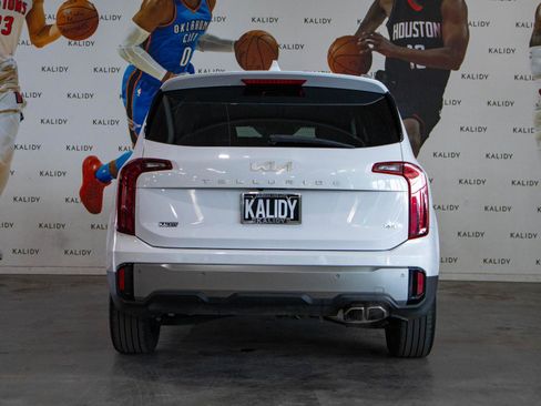 Used 2025 Kia Telluride S AWD/4WD image 24