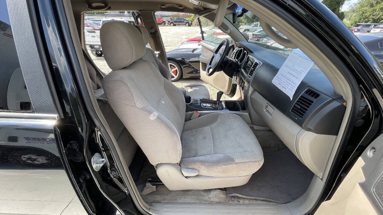 Used 2005 Toyota 4Runner SR5 RWD image 22
