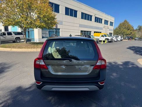 Used 2010 Volvo XC70 3.2 image 19