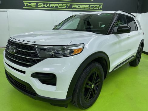 Used 2022 Ford Explorer XLT w/ Class IV Trailer Tow Package image 5