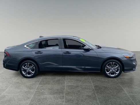 Used 2023 Honda Accord EX image 6