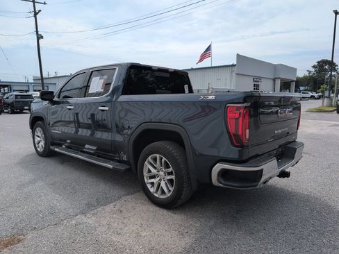 Used 2021 GMC Sierra 1500 SLT w/ SLT Premium Plus Package AWD/4WD image 6