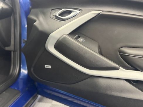 Used 2020 Chevrolet Camaro LT w/ Technology Package RWD image 16