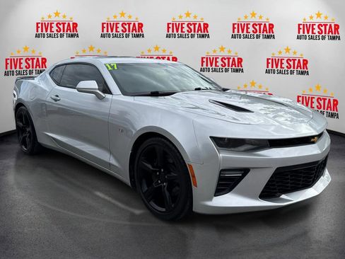 Used 2017 Chevrolet Camaro SS image 1