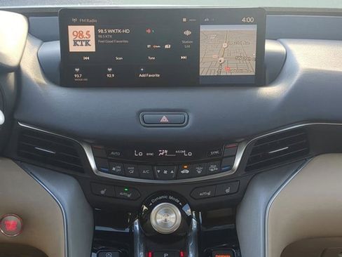 Certified 2025 Acura TLX w/ Technology Package image 14