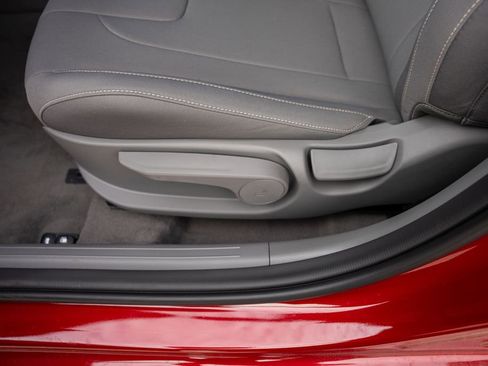 New 2025 Hyundai Elantra Sport image 17