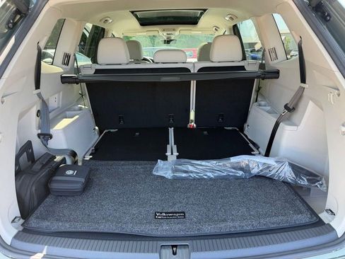 New 2026 Volkswagen Atlas SE FWD image 7