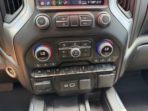 Used 2022 Chevrolet Silverado 1500 LTZ w/ LTZ Premium Texas Edition AWD/4WD image 27